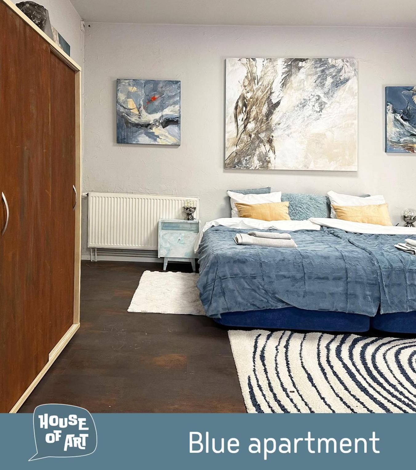 Apartment House Of Art Lomianki